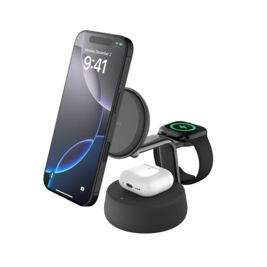 Belkin UltraCharge Pro 3-in-1 Magnetic Charging Dock