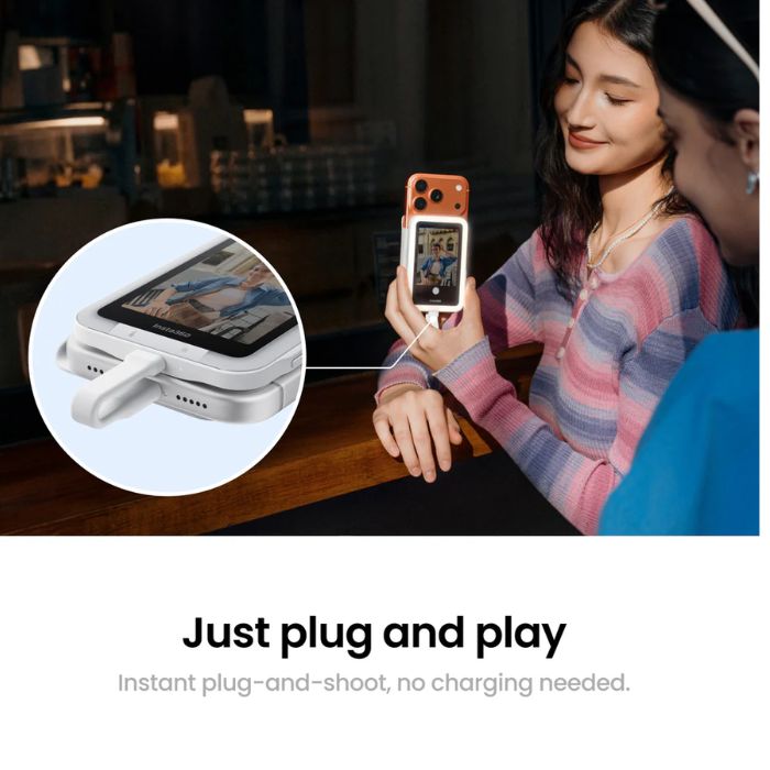 Insta360 Snap Magnetic Selfie Screen with Light | INST-CINSFAVE-01 | Selfie Screen Insta360 Snap Magnetic Selfie Screen with Light | INST-CINSFAVE-01 | Selfie Screen